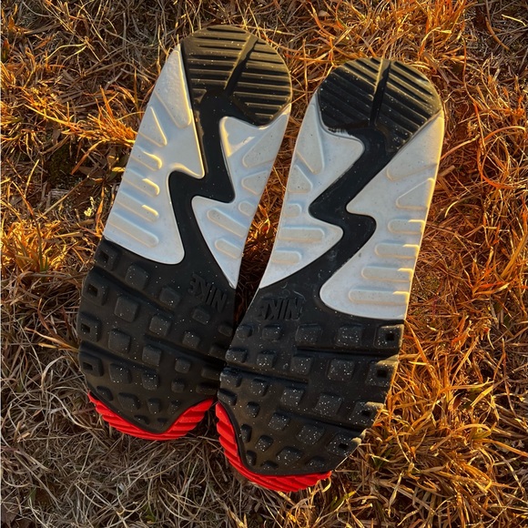 Nike Multicolor Animal Print Sneakers - Picture 13 of 15